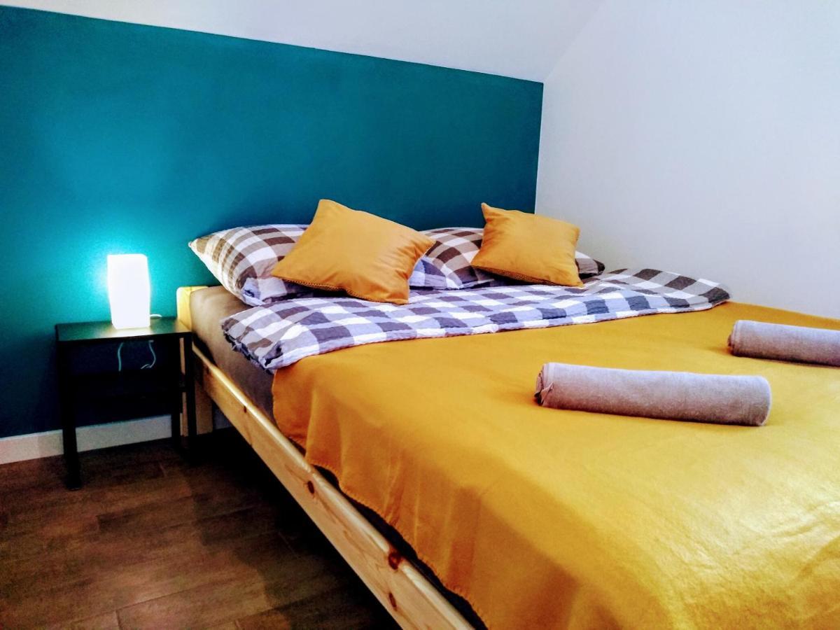 Apartamenty Jodlowa - Bilard - Bawialnia - Krolikarnia Krajno-Zagorze Kültér fotó