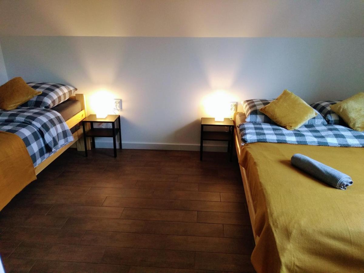 Apartamenty Jodlowa - Bilard - Bawialnia - Krolikarnia Krajno-Zagorze Kültér fotó