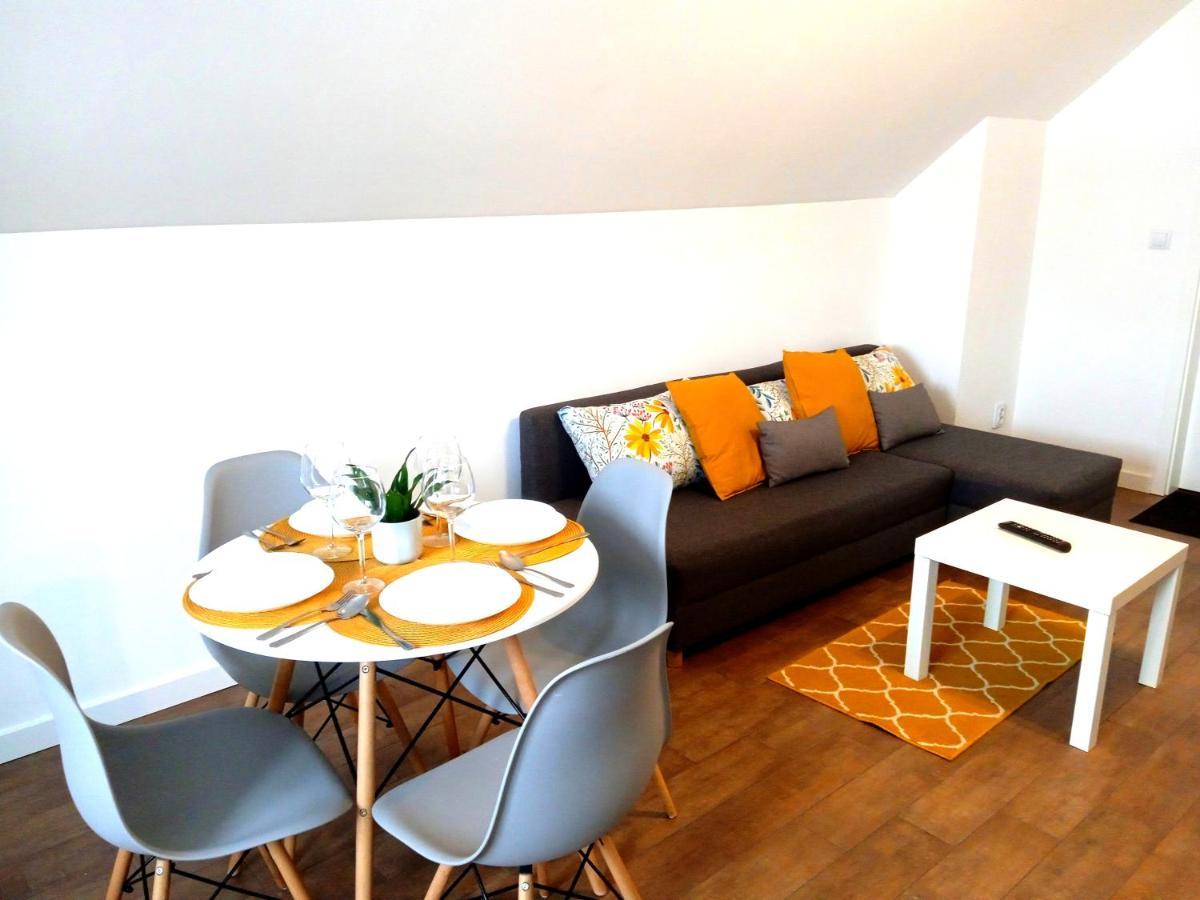 Apartamenty Jodlowa - Bilard - Bawialnia - Krolikarnia Krajno-Zagorze Kültér fotó